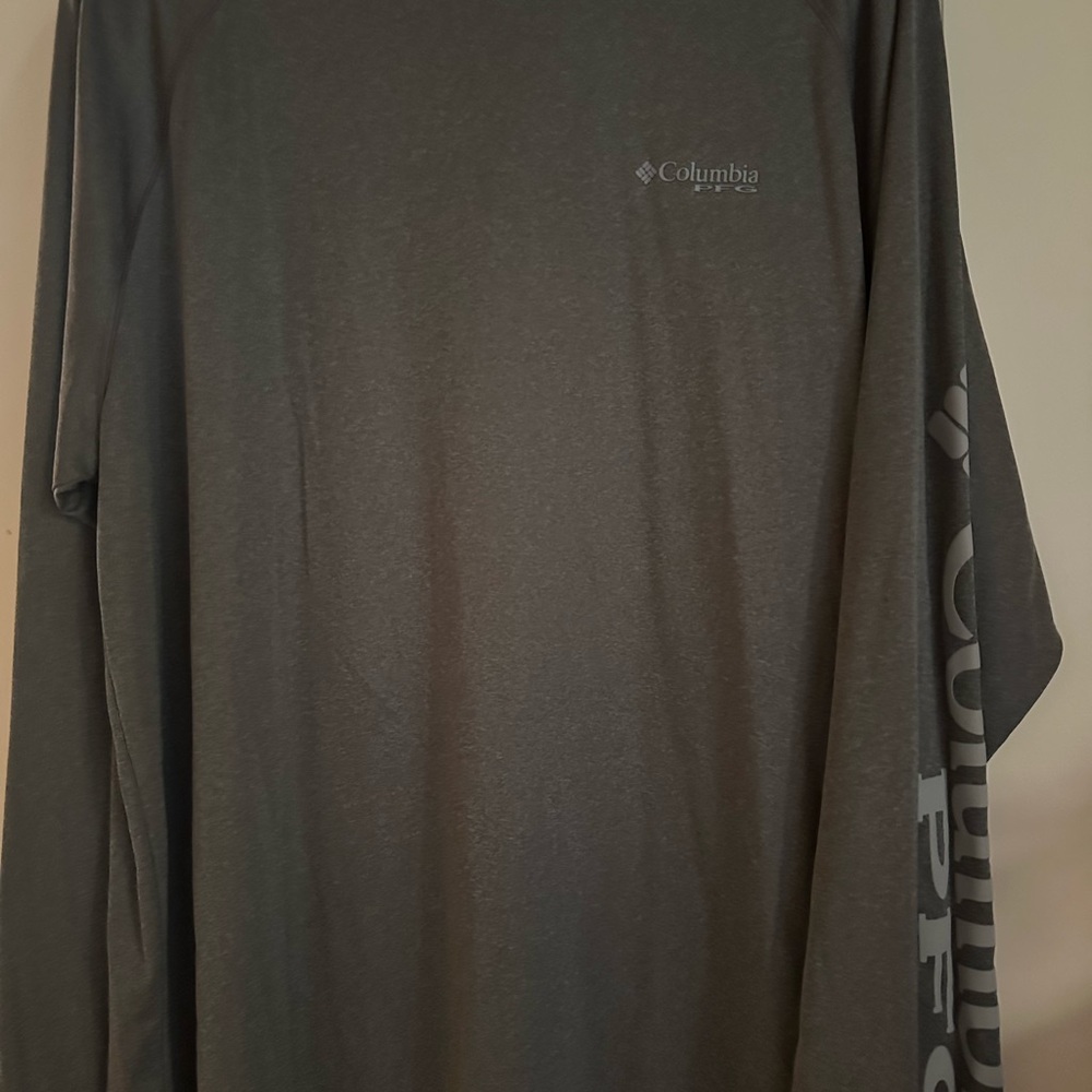 Columbia Men's Charcoal Long Sleeve Tee